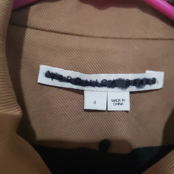 Veronica beard trench coat military style size 4 tan belted - Picture 3 of 6